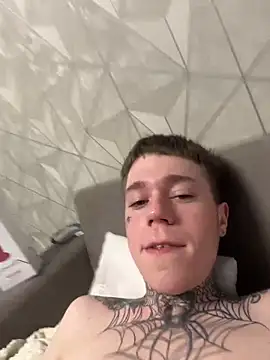 Snapshot of adolf_loo chatting on 01.16.25 adolf loo online show from 01.16.25