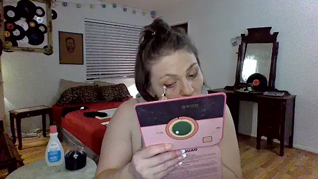 Snapshot of sophiarica chatting on 04.11.26 sophiarica online show from 04.11.26
