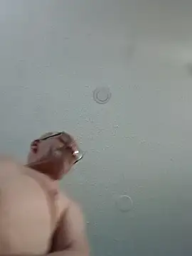 Snapshot of geilerschwanz64 chatting on 03.16.25 geilerschwanz64 online show from 03.16.25