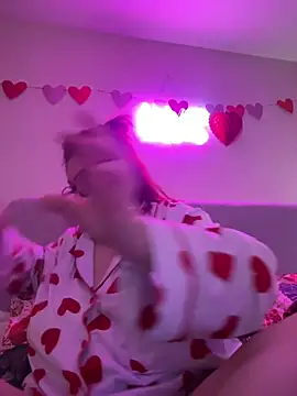 Tallulah-mae-xoxox online show from 02.12.25