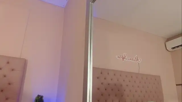 alice sofia online show from 11.17.25