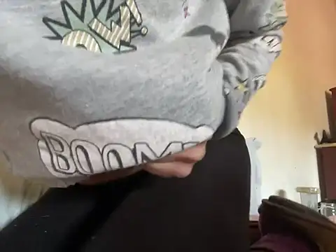 Snapshot of filipasantosx chatting on 01.09.25 filipasantosx online show from 01.09.25