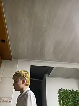 nico 18x online show from 02.10.25