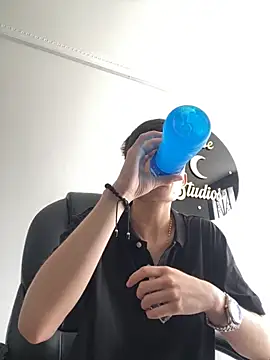 nico 18x online show from 11.16.25