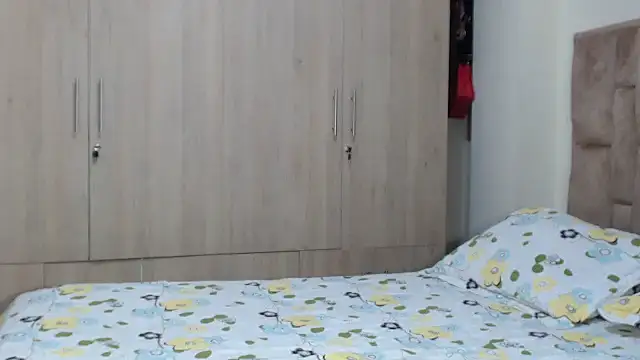 aleejhandraa online show from 01.29.25