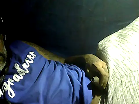 Snapshot of rootsf chatting on 11.03.25 rootsf online show from 11.03.25