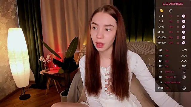 MilliBrown  online show from 03.08.25