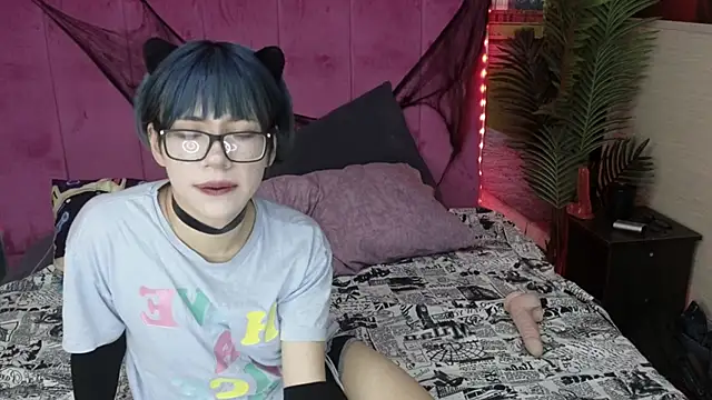 Snapshot of Baby_lunatic chatting on 12.04.24 Baby lunatic online show from 12.04.24