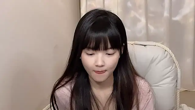 Snapshot of max688 chatting on 12.24.24 max688 online show from 12.24.24