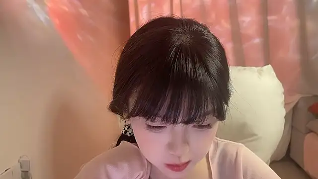 Snapshot of max688 chatting on 03.17.25 max688 online show from 03.17.25