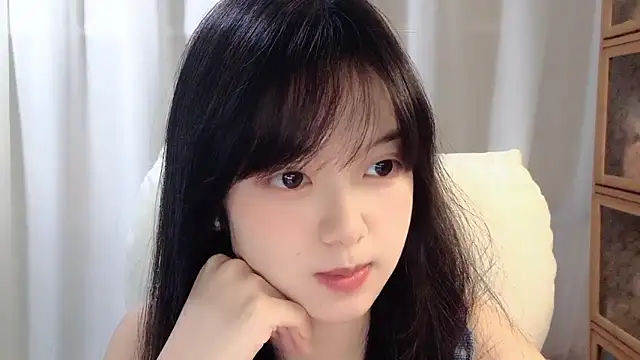 Snapshot of max688 chatting on 09.17.25 max688 online show from 09.17.25