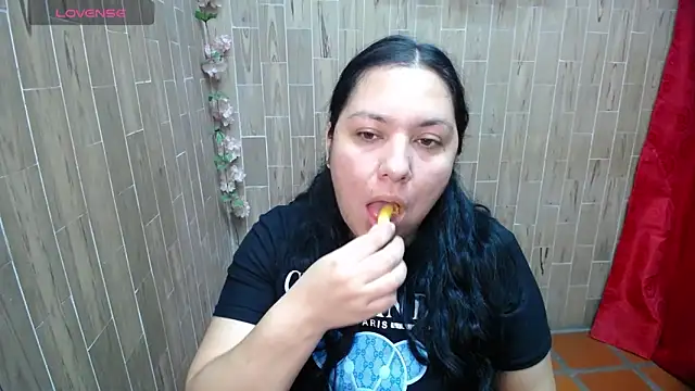 solyeria online show from 02.01.26