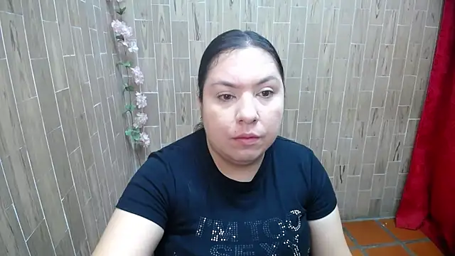 solyeria online show from 04.03.26