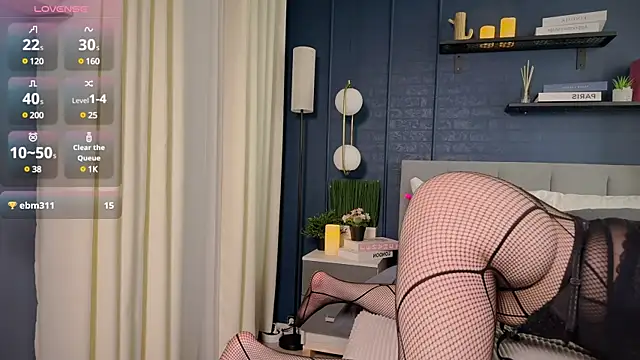 Lella Ryann  online show from 03.07.25