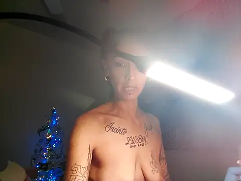 Snapshot of SexiiiMexiii chatting on 01.19.25 SexiiiMexiii online show from 01.19.25