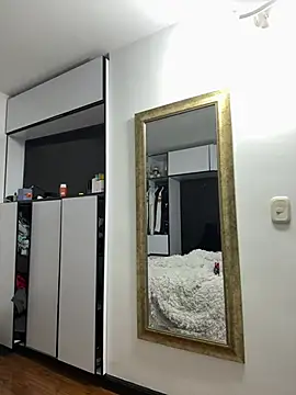 missycanoo online show from 03.02.25