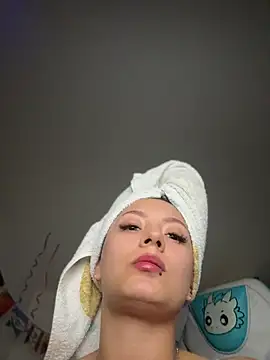 missycanoo online show from 07.07.26