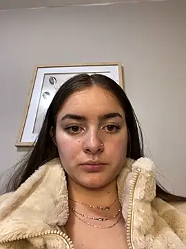 Snapshot of imlindapink chatting on 02.11.25 imlindapink online show from 02.11.25