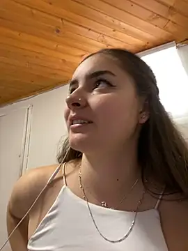 Snapshot of imlindapink chatting on 02.12.25 imlindapink online show from 02.12.25