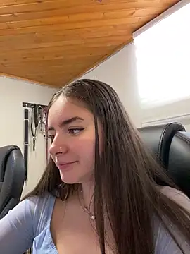 Snapshot of imlindapink chatting on 03.22.25 imlindapink online show from 03.22.25