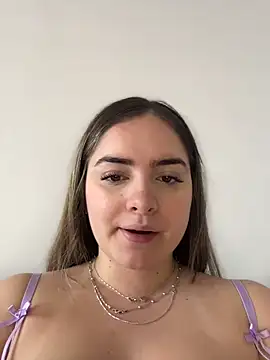 Snapshot of imlindapink chatting on 11.21.25 imlindapink online show from 11.21.25