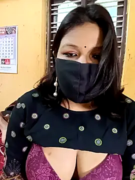 Radhikadavi879 online show from 02.28.25