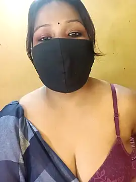 Radhikadavi879 online show from 03.19.25