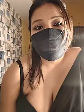 Radhikadavi879 online show from 10.08.25