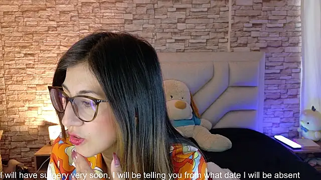  jade white  online show from 05.15.26