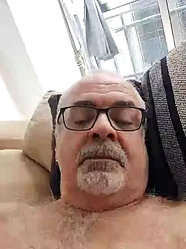 Satiro Sevilla online show from 10.06.25