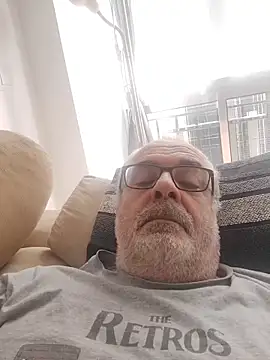 Satiro Sevilla online show from 10.28.25