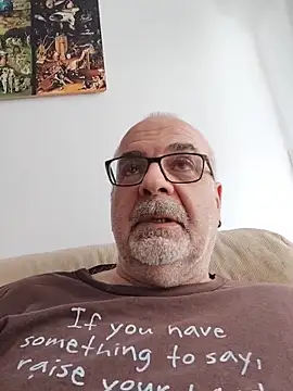 Satiro Sevilla online show from 11.09.25