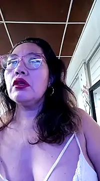 Snapshot of anniecoopeer chatting on 02.17.25 anniecoopeer online show from 02.17.25