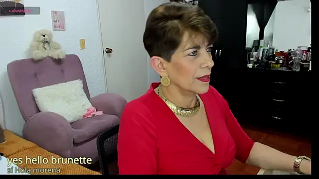 Snapshot of Angelina_Stone_65 chatting on 11.11.25 Angelina Stone 65 online show from 11.11.25