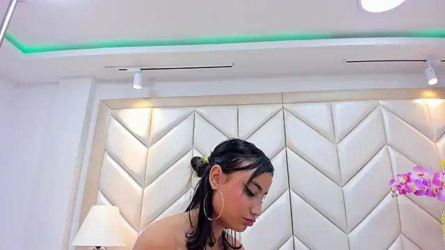 NairobiLee online show from 02.03.25