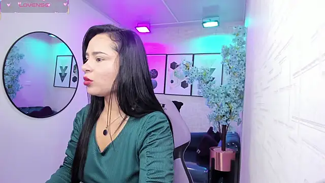 Tiara rr online show from 04.09.26