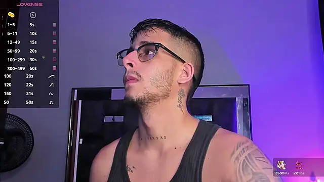 Snapshot of iamcamiloo_ chatting on 03.11.25 iamcamiloo online show from 03.11.25