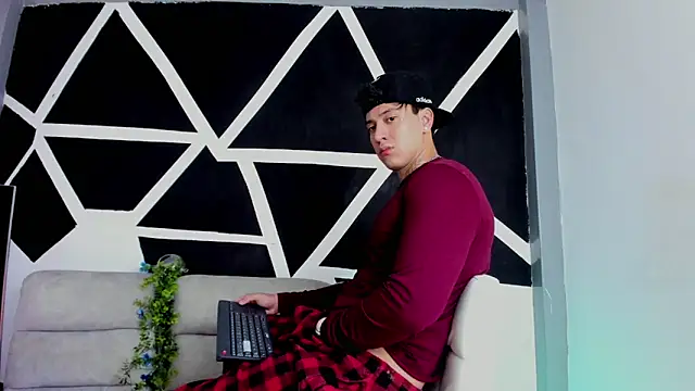 JUSTIN FULLER1 online show from 11.06.25