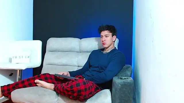 JUSTIN FULLER1 online show from 02.17.26