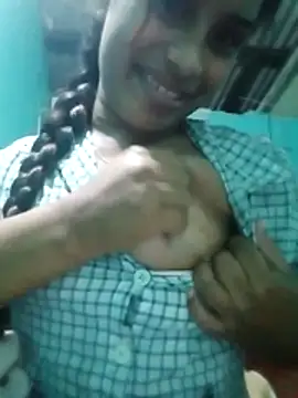 Snapshot of anusexygirl1 chatting on 02.12.26 anusexygirl1 online show from 02.12.26