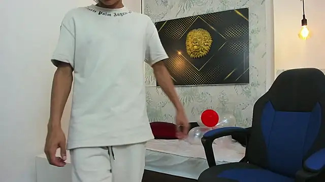 Snapshot of JordanAndAndrew chatting on 02.16.25 JordanAndAndrew online show from 02.16.25