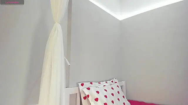 Hensuan online show from 06.09.26