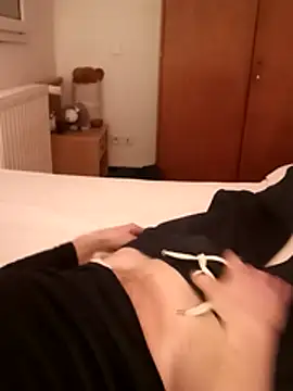 Snapshot of crems77 chatting on 02.09.26 crems77 online show from 02.09.26