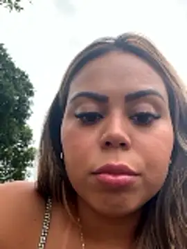 Snapshot of lariic chatting on 03.18.26 lariic online show from 03.18.26