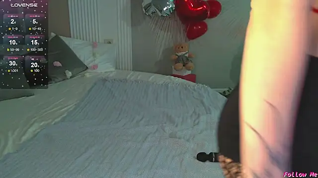 Sky Eyes  online show from 03.18.25