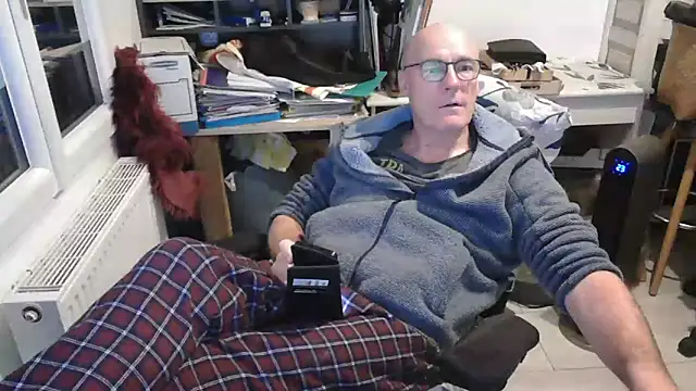 bogland33 online show from 03.15.25