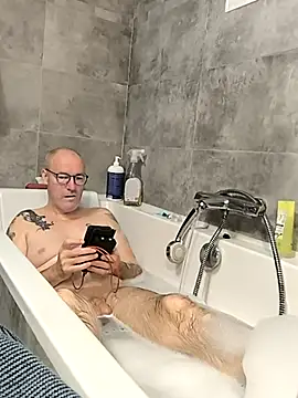 bogland33 online show from 11.08.25