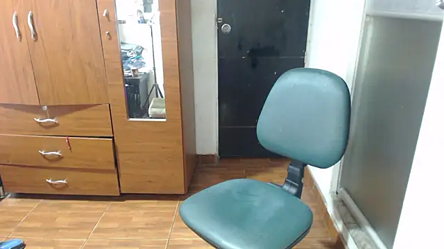 carolina linarez69 online show from 09.13.25