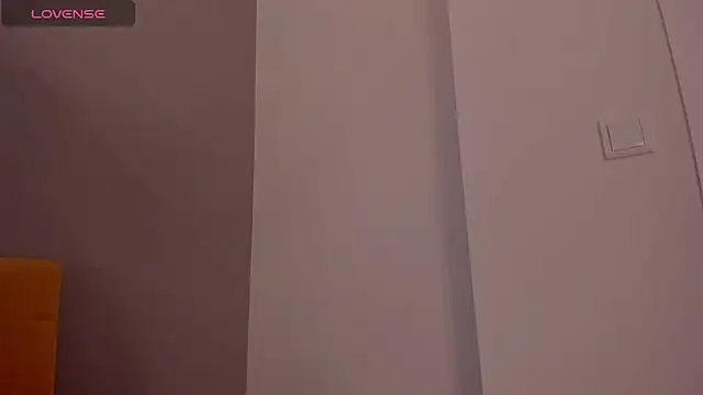 Snapshot of Sophiaa_sensual chatting on 02.10.25 Sophiaa sensual online show from 02.10.25