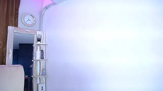 alaia 03 online show from 01.27.25